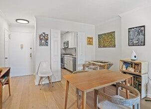 91 Strawberry Hill Ave, Unit 432 in Stamford, CT - Building Photo - Building Photo