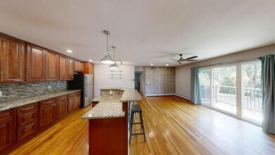 1261 Island Dr in Ann Arbor, MI - Building Photo - Building Photo