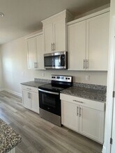 1520 Henderson Pt Aly in Nashville, TN - Building Photo - Building Photo