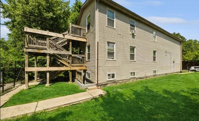 7808 S Greenwood Ave in Chicago, IL - Building Photo - Building Photo