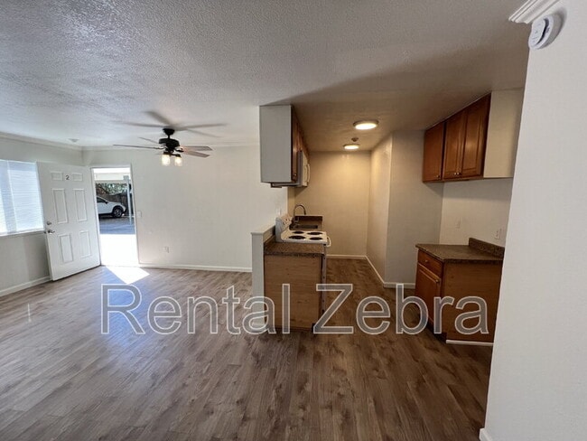 2355 Heidi Pl in Santa Rosa, CA - Building Photo - Building Photo