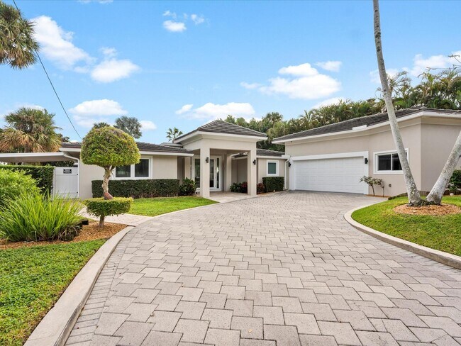 714 S Lake Dr in Lantana, FL - Building Photo - Building Photo