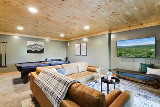 757 Double Knob Rd in Ellijay, GA - Building Photo - Building Photo