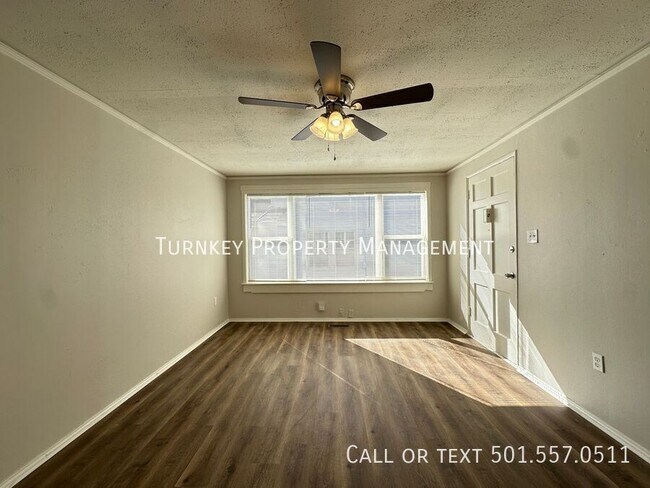 210 E B Ave-Unit -B in North Little Rock, AR - Building Photo - Building Photo