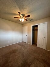 2111 Wheathall Camp Ln in Katy, TX - Building Photo - Building Photo
