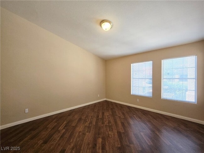 4191 Skywalker Ave in Las Vegas, NV - Building Photo - Building Photo