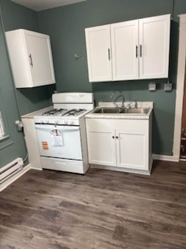 property at 303 Franklin St