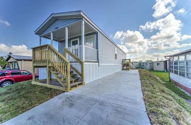 716 Satsuma St in Lakeland, FL - Building Photo - Building Photo