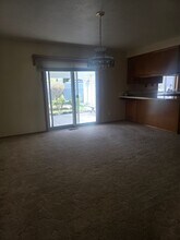 4135 Monrovia Way in Klamath Falls, OR - Building Photo - Building Photo