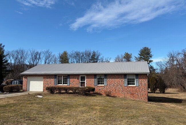 property at 126 Upshur Dr