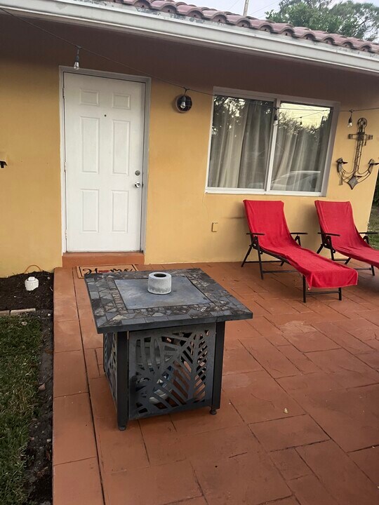510 SW 17th St, Unit Cozy Colttage in Fort Lauderdale, FL - Foto de edificio
