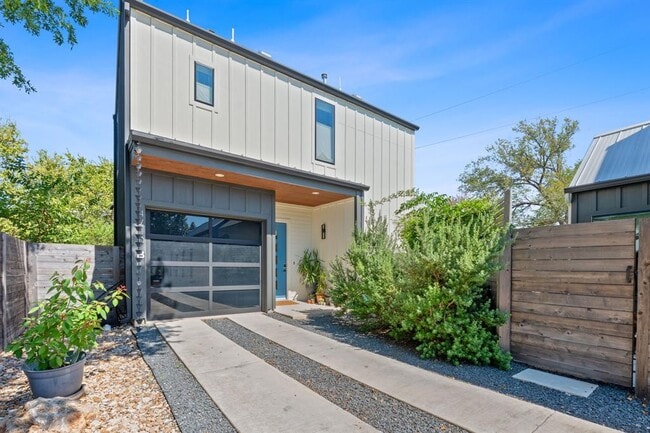 4710 Mt Vernon Dr in Austin, TX - Building Photo - Building Photo