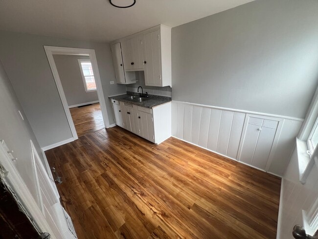 525 E 222nd St in Euclid, OH - Building Photo - Building Photo