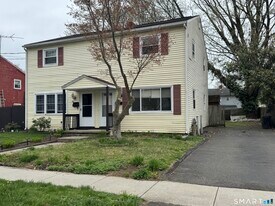 58 Priscilla Ln in Stratford, CT - Building Photo