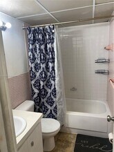 1732 Meridian Ave in Miami Beach, FL - Building Photo - Building Photo