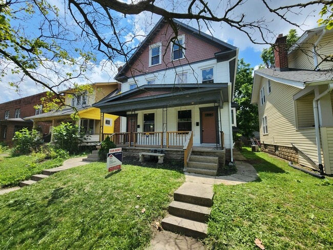 477 Wyandotte Ave, Unit 475
