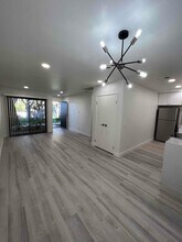 2812 N Auburn Cir in Palm Springs, CA - Building Photo - Building Photo