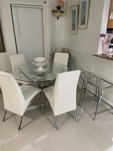 7701 SW 88th St in Miami, FL - Building Photo - Building Photo
