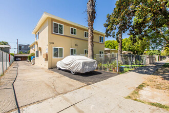 14158 Sylvan St in Van Nuys, CA - Building Photo - Building Photo