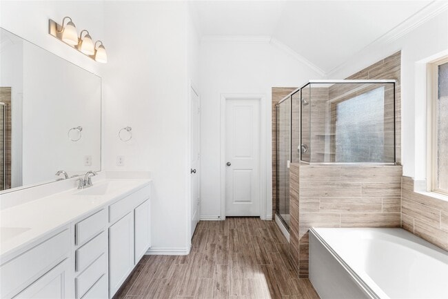 property at 13018 Hydeland Dr