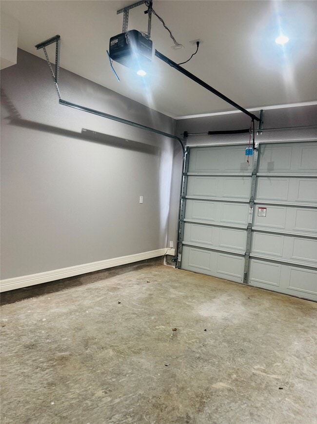 property at 2622 Metcalf St