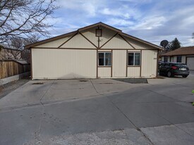 2111 California St, Unit B in Carson City, NV - Building Photo