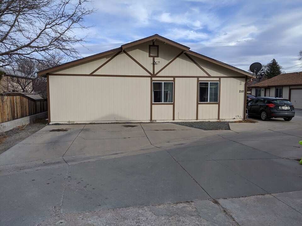 2111 California St, Unit B in Carson City, NV - Building Photo