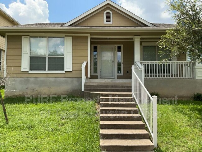 932 Monadale Trail in Round Rock, TX - Building Photo - Building Photo