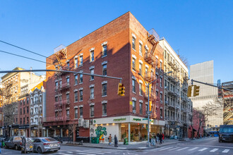 13-15 Prince St in New York, NY - Building Photo - Primary Photo