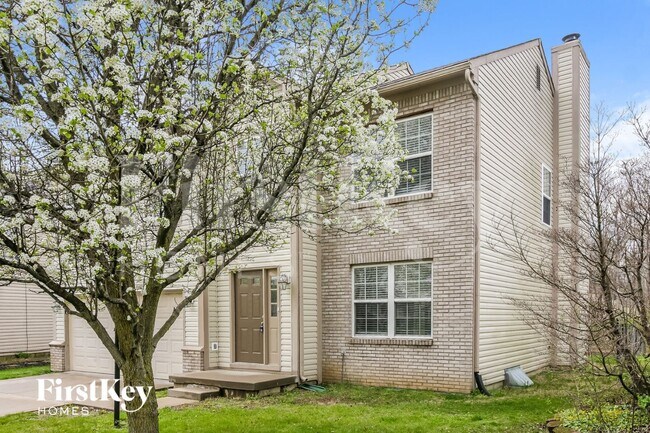 5246 Melbourne Rd in Indianapolis, IN - Building Photo - Building Photo