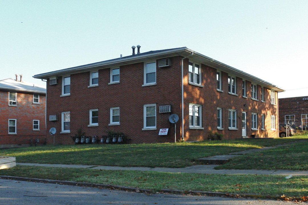 1201 N Broadway in Lexington, KY - Building Photo