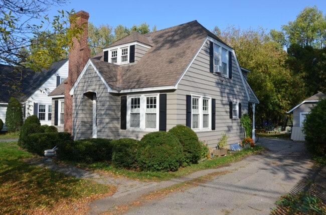 3 Dion St in Winooski, VT - Building Photo - Building Photo