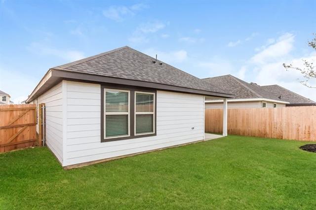 435 Sussex Dr in Everman, TX - Building Photo - Building Photo