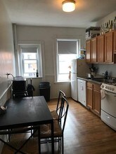 7 Mt Hood Rd-Unit -4H in Boston, MA - Building Photo - Building Photo