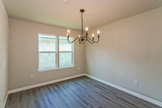 11903 Bonaparte Dr in Cypress, TX - Building Photo - Building Photo