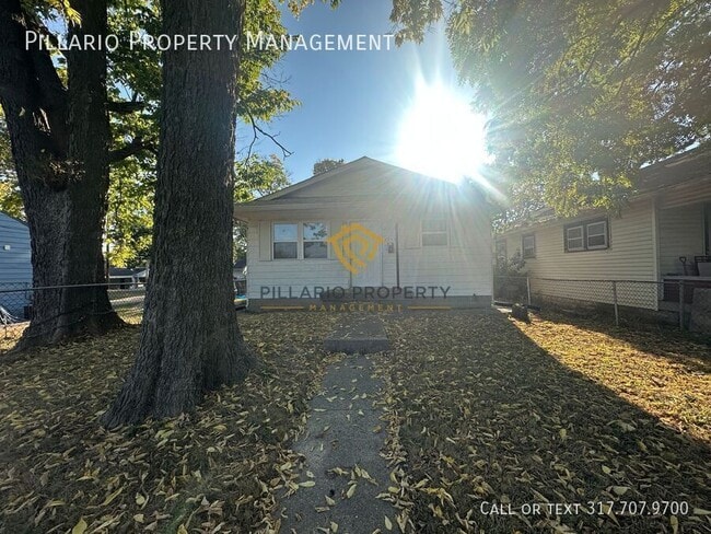 property at 2953 Lasalle St