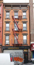 285 Bedford Ave in Brooklyn, NY - Building Photo - Building Photo