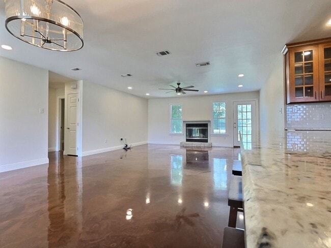 14132 Lumpkin Rd in Gulfport, MS - Building Photo - Building Photo