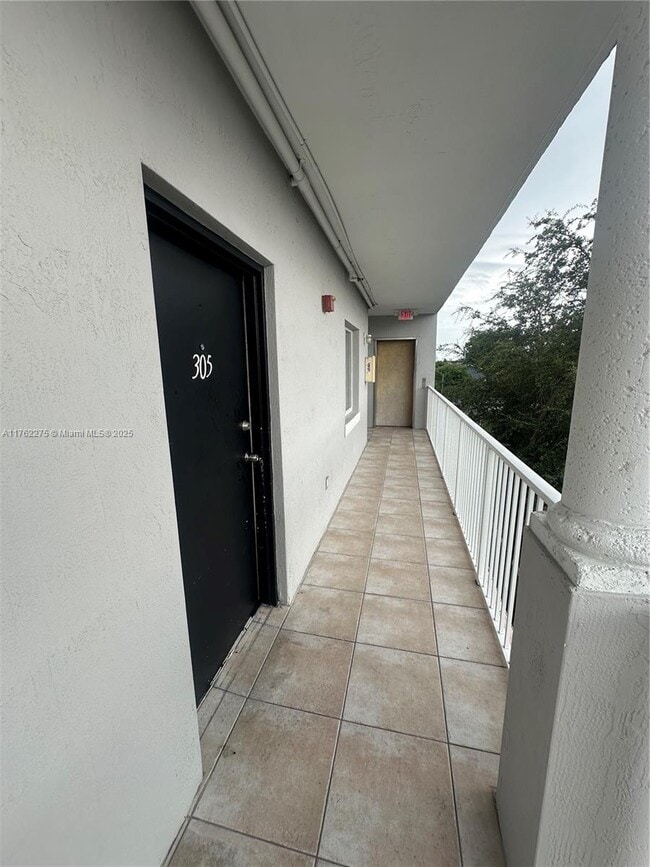 1453 SW 3rd St in Miami, FL - Building Photo - Building Photo