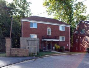 8202 Houston Ct in Takoma Park, MD - Building Photo - Building Photo