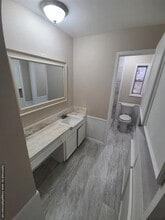 3528 S Hampton Rd in Dallas, TX - Building Photo - Building Photo