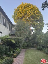 7917 Norton Ave in West Hollywood, CA - Building Photo - Building Photo