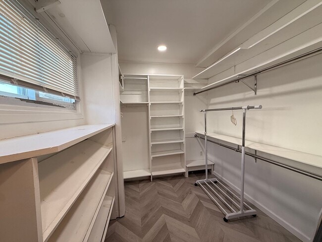 property at 98 Bunker Ln