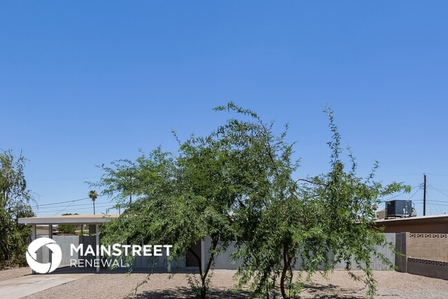 property at 3816 W Townley Ave