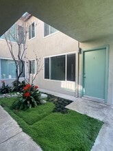 4327 Inglewood Blvd in Los Angeles, CA - Foto de edificio - Building Photo