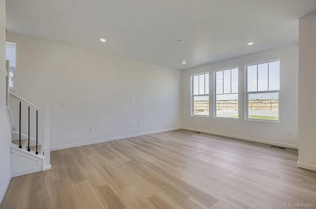 330 Donna Ln in Johnstown, CO - Building Photo - Building Photo