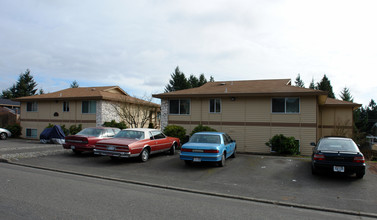 Fircrest Gardens Apartments in Fircrest, WA - Building Photo - Building Photo