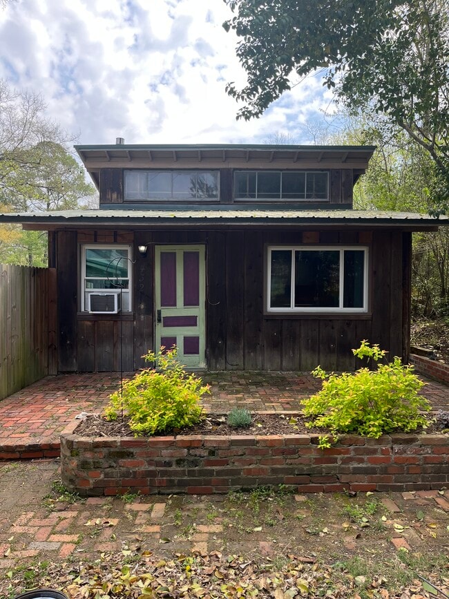 property at 432 Selma Rd