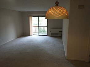 440 S State St, Unit G3 in Newtown, PA - Building Photo - Building Photo