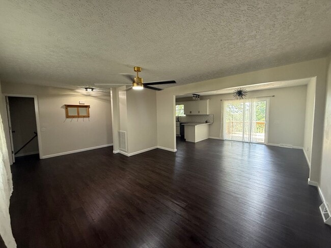1000 Harwich Pl in Kingsport, TN - Building Photo - Building Photo